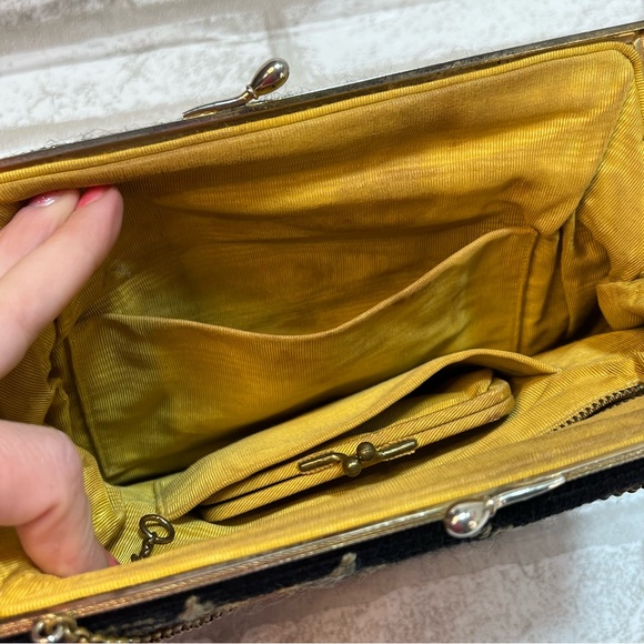 Vintage Tapestry Purse Handbag Black Floral Chain Handle Coin Purse - Picture 7 of 12